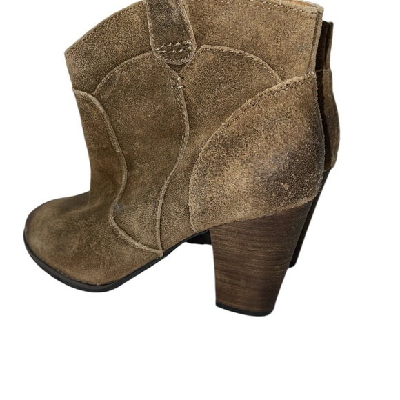 Clarks Indigo Women's Boots Size 8M Brown Leather Upper Pull On Block Heel Ankle - Picture 4 of 11